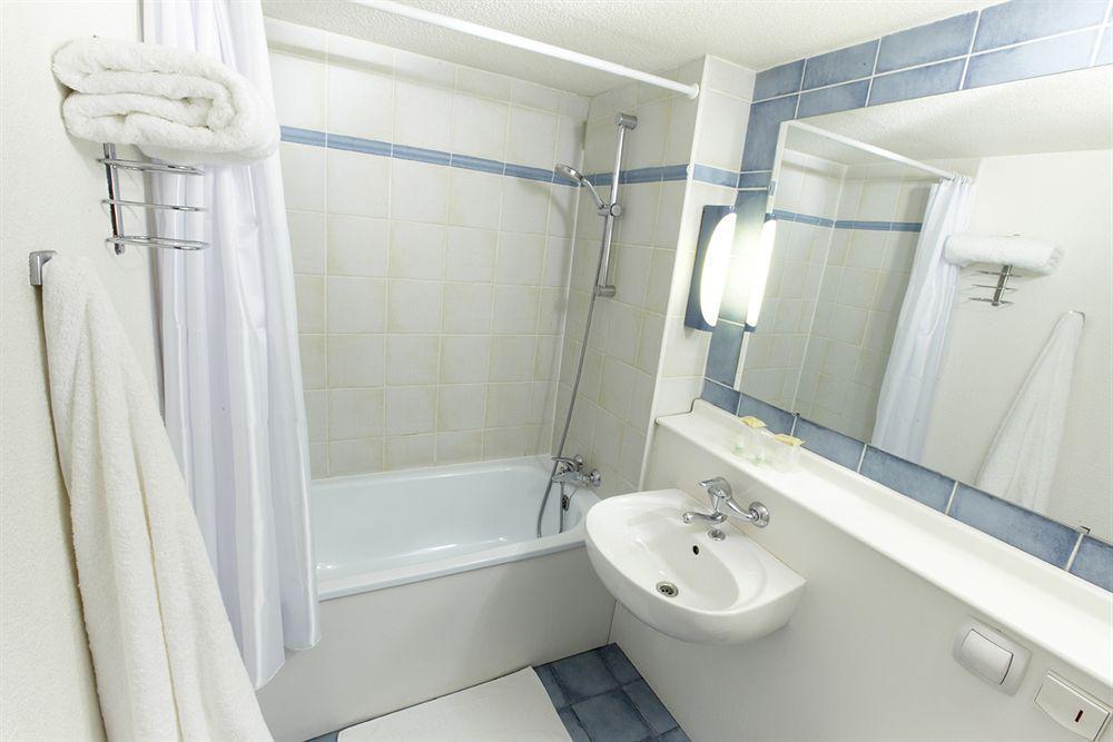 Campanile Hotel มาเยิน ภายนอก รูปภาพ